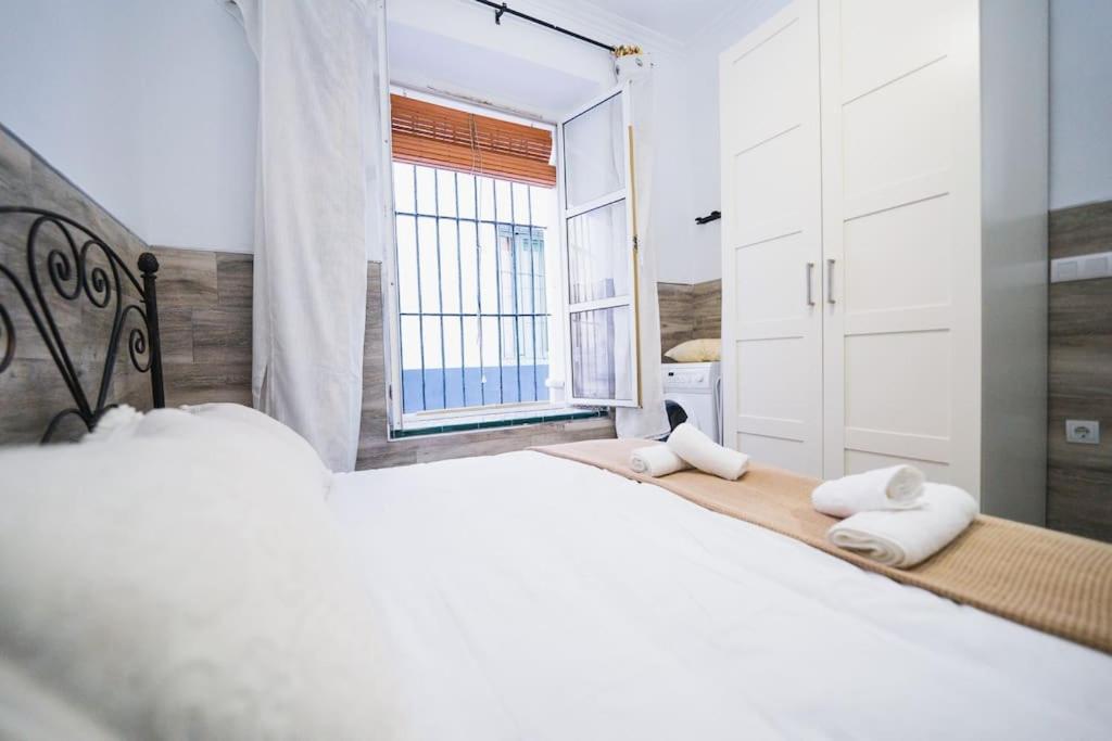 Apartamento En El Barrio De San Lorenzo, Junto A La Basilica Del Gran Poder Севілья Екстер'єр фото