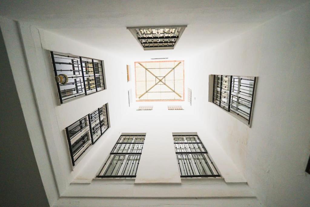 Apartamento En El Barrio De San Lorenzo, Junto A La Basilica Del Gran Poder Севілья Екстер'єр фото